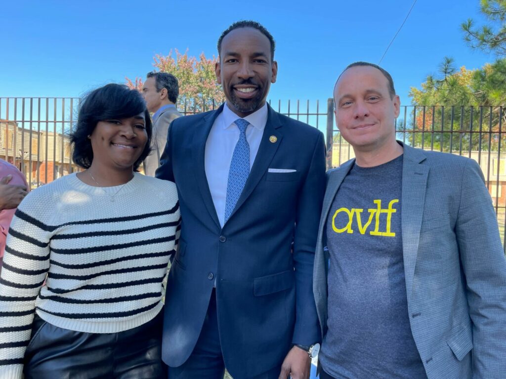 Mayor and Partners Announce Completion of Forest Cove Resident